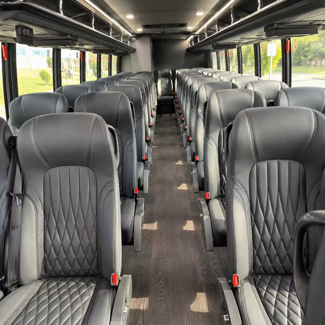 easy prom minibus rentals in north port for smaller groups